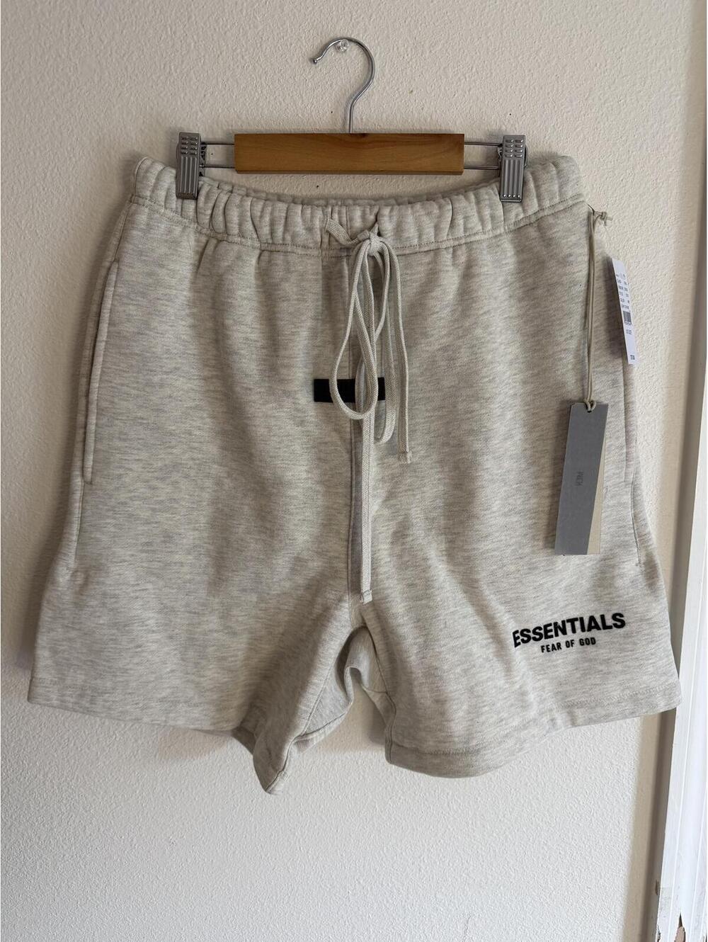 Fear of God Essentials Light Oatmeal Fleece Sweat Shorts NWT Size XS